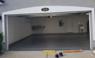 Before & After Garage Floor Coatings in Jacksonville, FL (4)